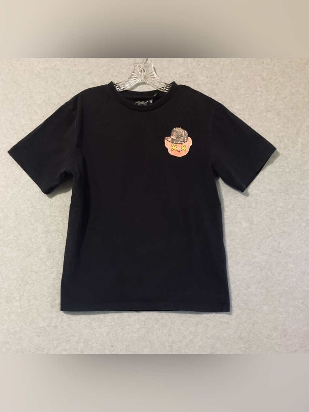 rebels KId's boys Black Short-Sleeve Tee with Peach Bear Patch Sz  XXL